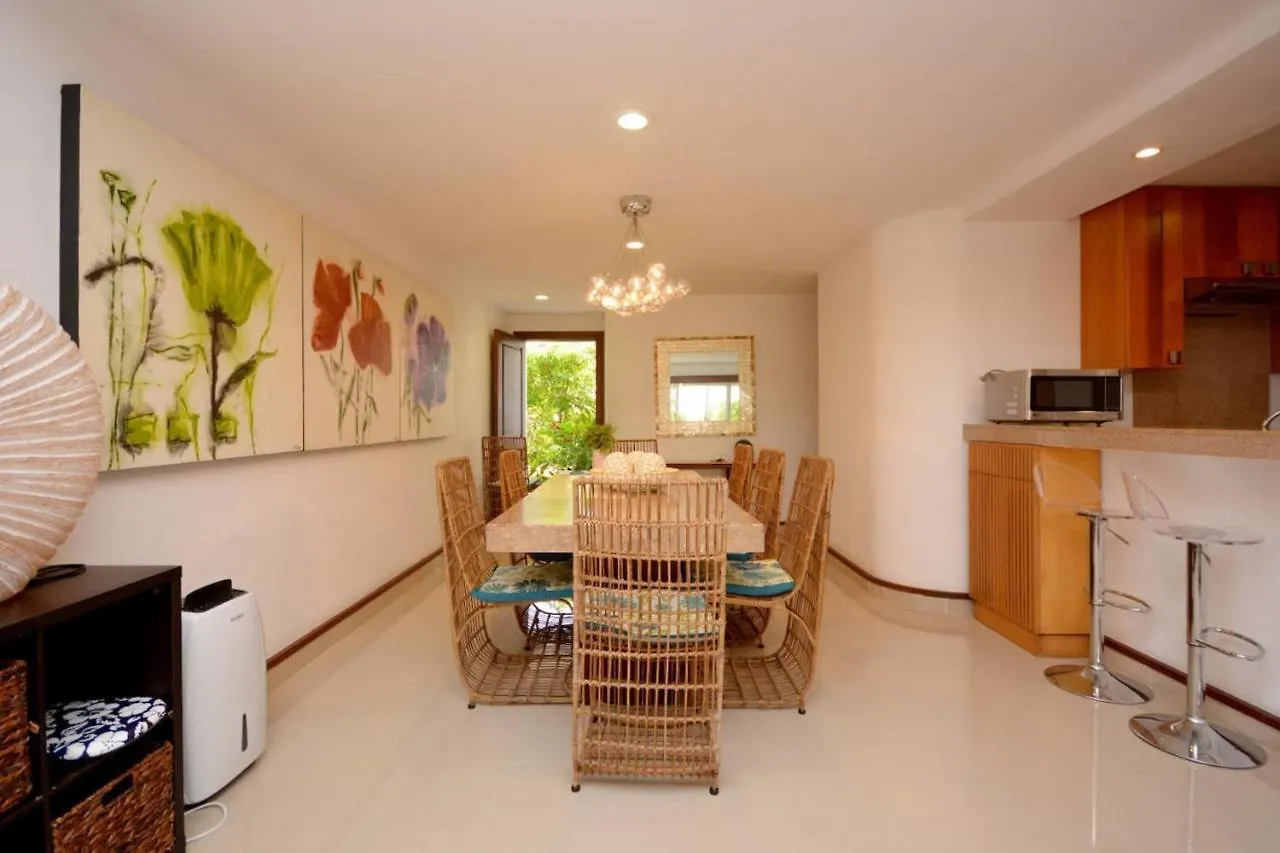 Quadra Deluxe Apartments Mamitas Zone! By Yeah Playa del Carmen Mexico